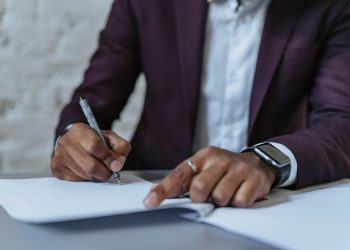 The Impact of Artificial Intelligence on Legal Practices: What Lawyers Need to Know